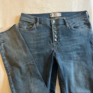 Free People Skinny Jeans. 29. Button Front. Minimal wear.